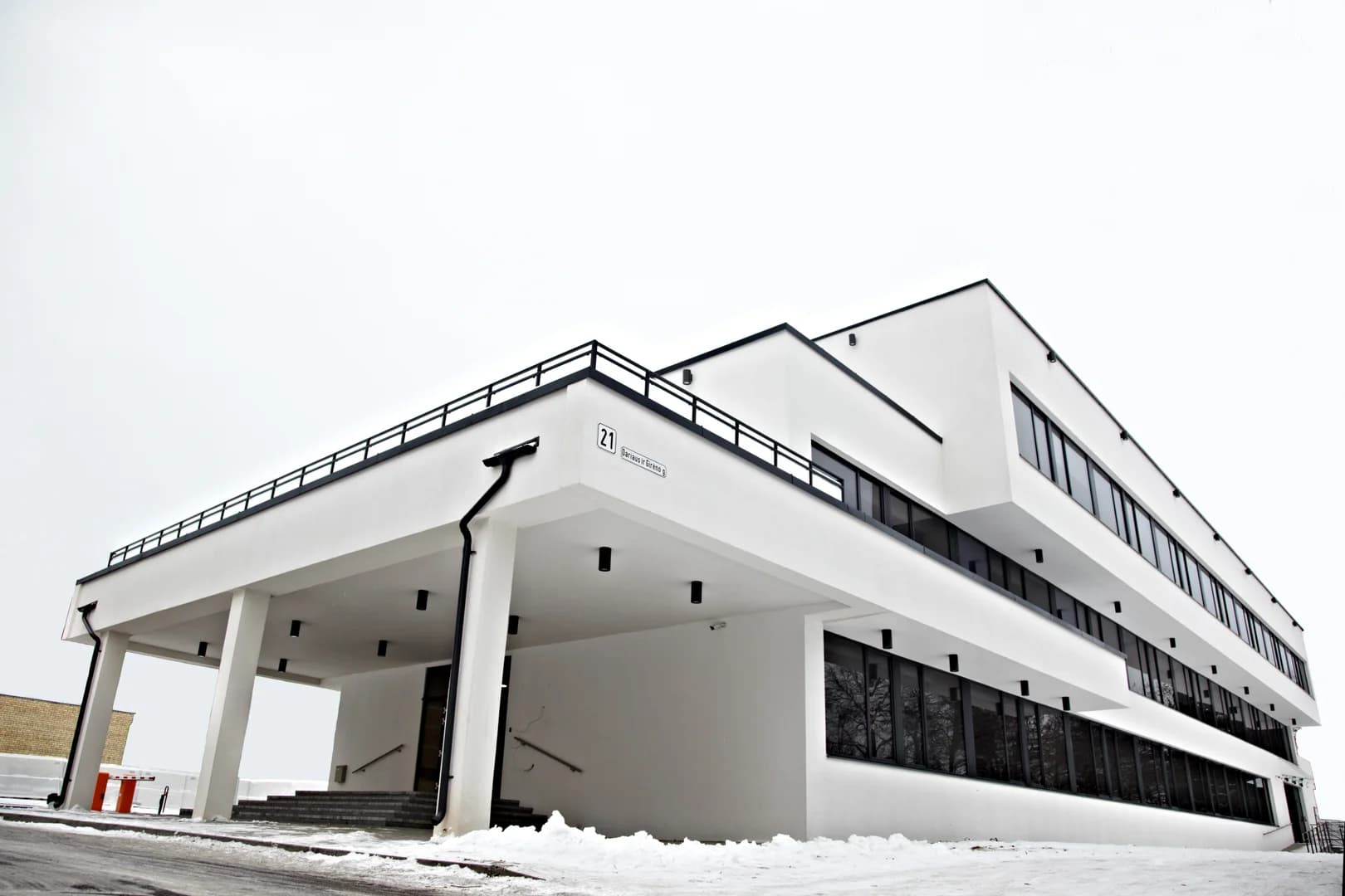 Kazimieras Simonavičius University campus cover