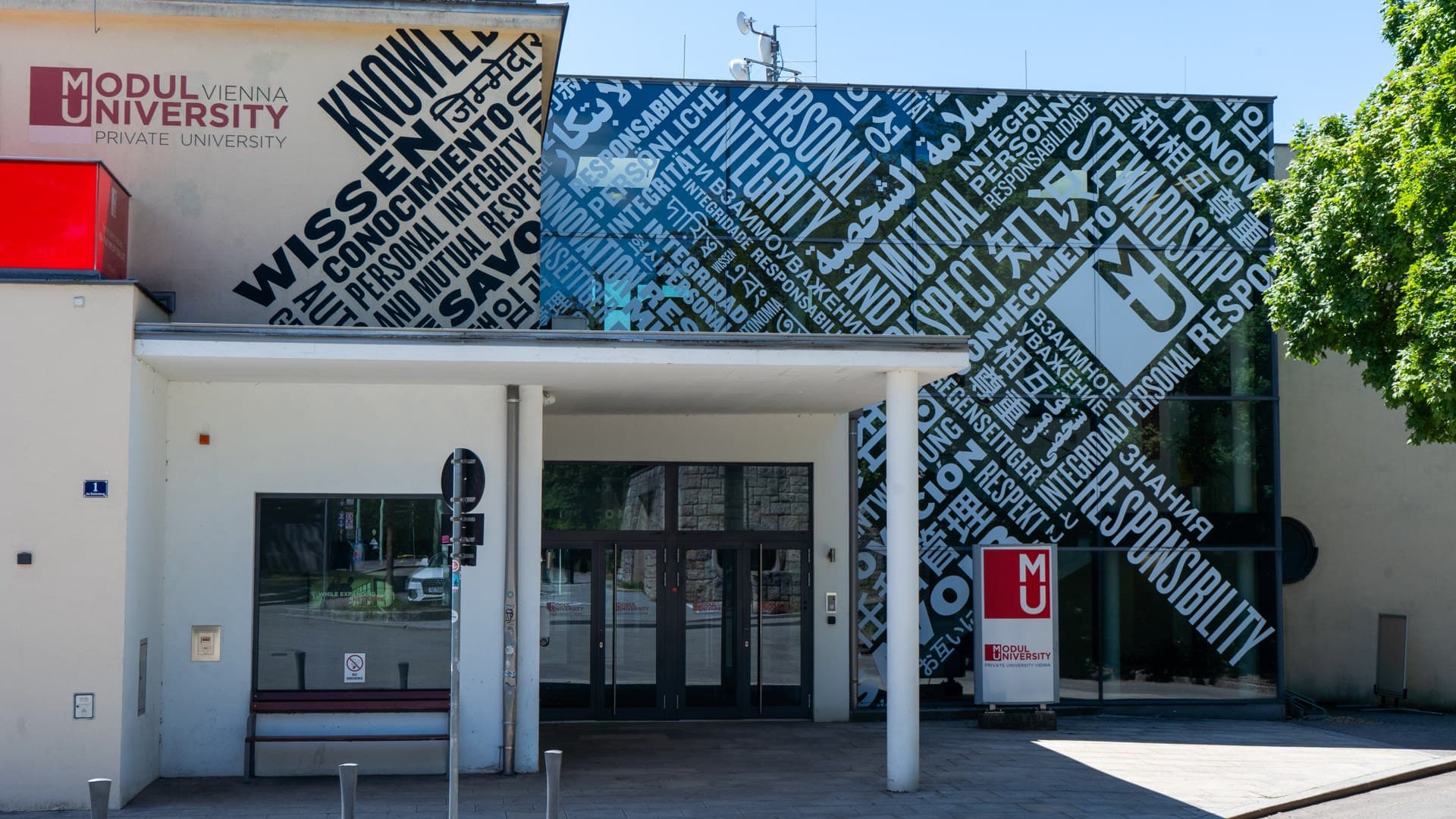 Modul University Vienna campus cover